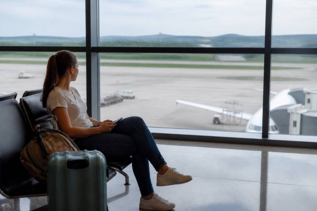 Como aproveitar uma conexão longa no Aeroporto Internacional de Belo Horizonte-Confins: gastronomia, descanso e passeios próximos